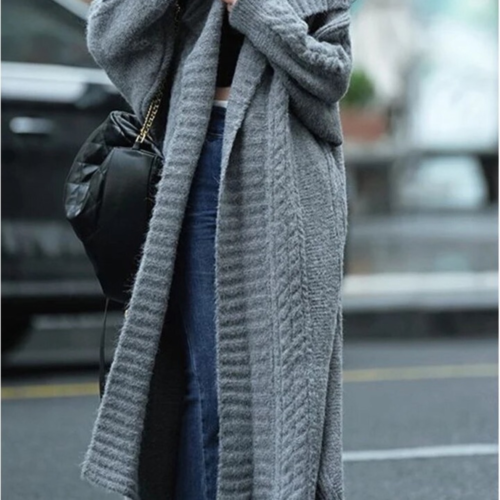 102. LAST 1!OVERSIZE MAXI LONG Grey Gray Cardigan Chunky Long Cable Fuzzy - Picture 5 of 11